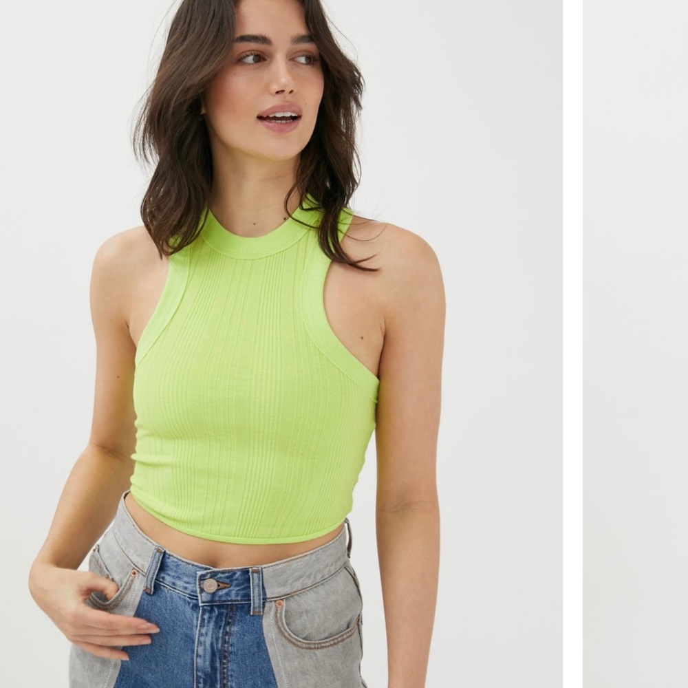 NEW SEASON. NEVER WORN. NEED FOR WARMER MONTHS!!!